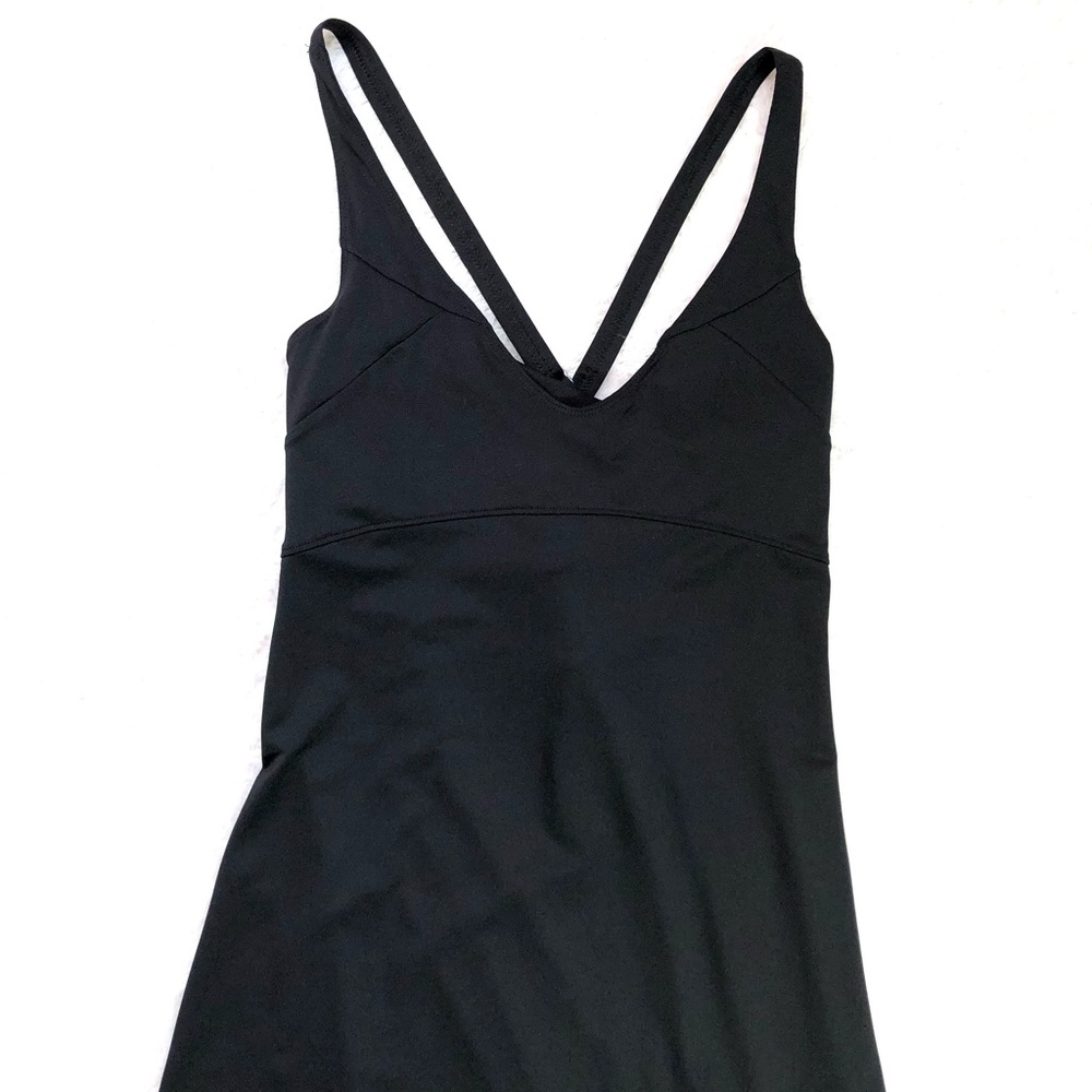 Columbia Black V-Neck Strappy Midi Dress